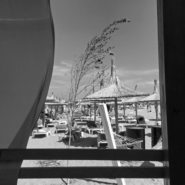 457 :: Beach cafe